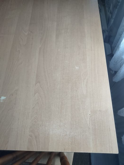 Drewniany zestaw.Stół+2 krzesła+2 stołki.