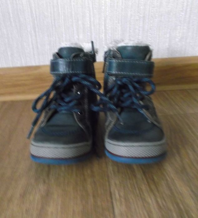 Сапожки ботиночки кожаные , зимние для мальчика