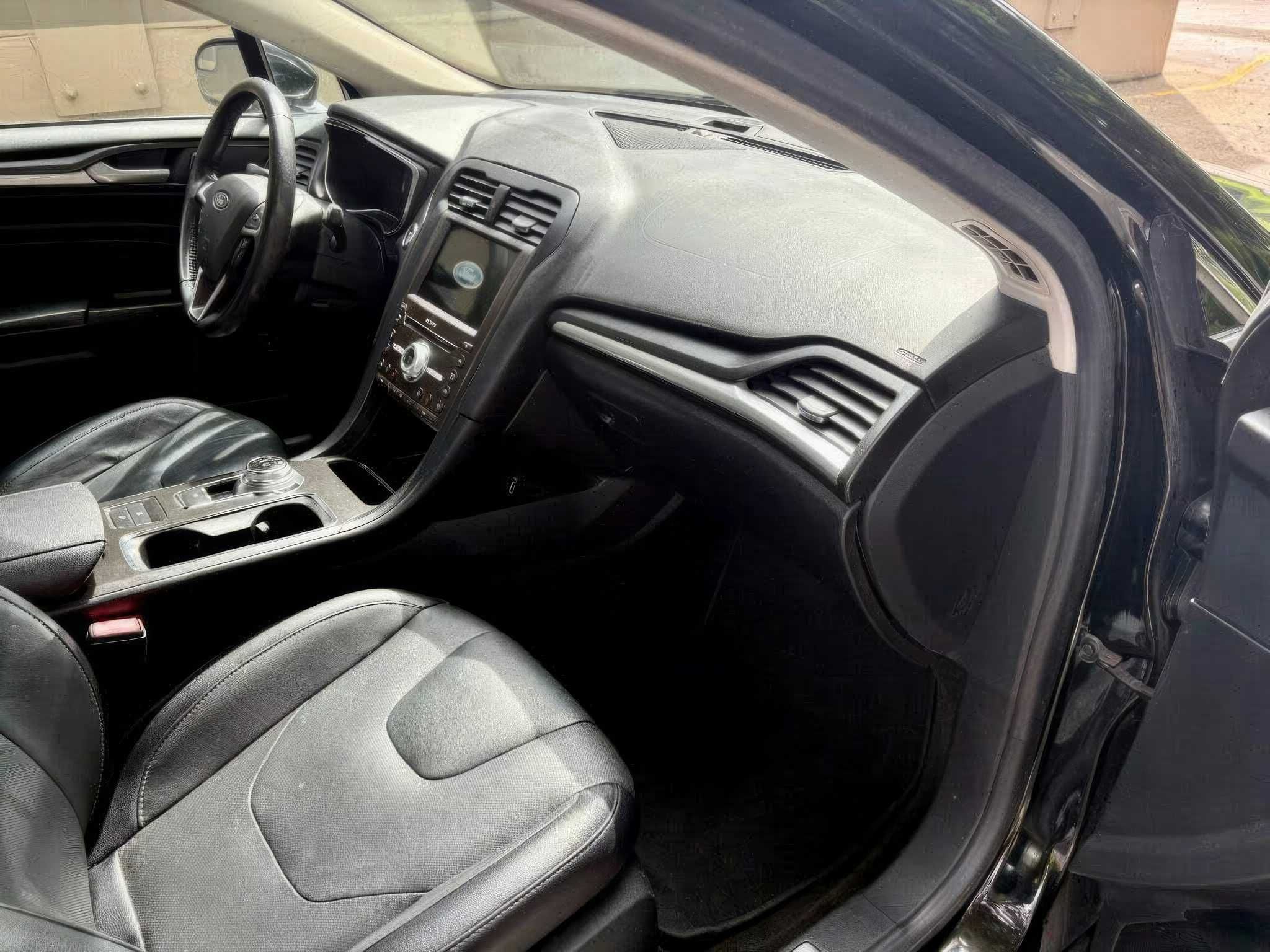 2018 Ford Fusion Hybrid Titanium FWD