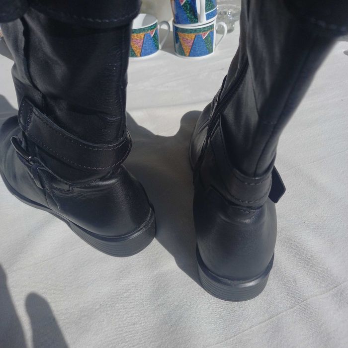 Damskie kozaki ECCO w rozmiarze 38