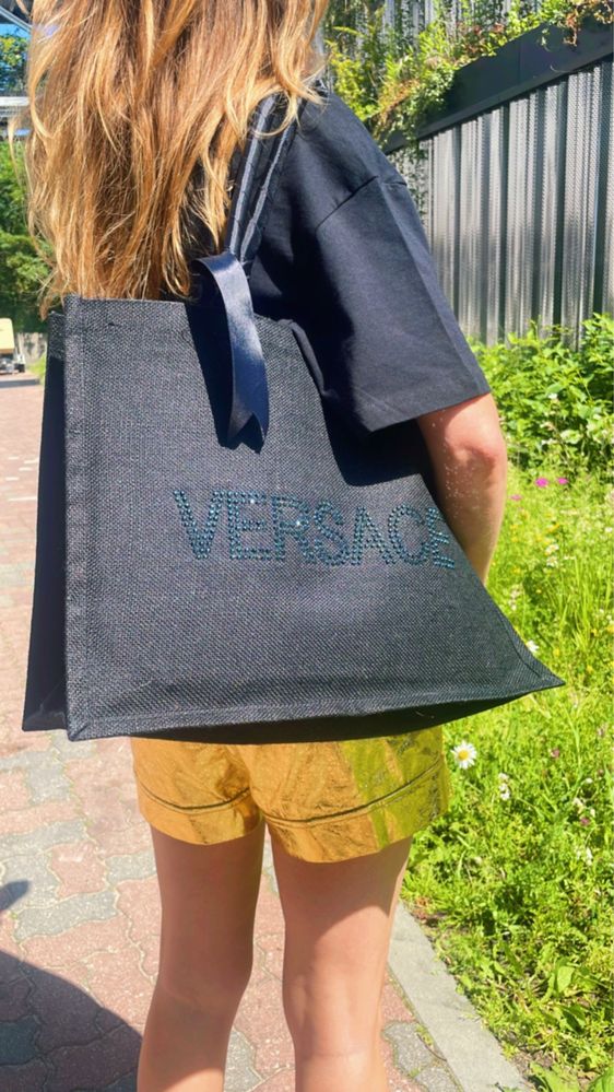 Czarna torba shopper na ramie jutowa z cyrkoniami