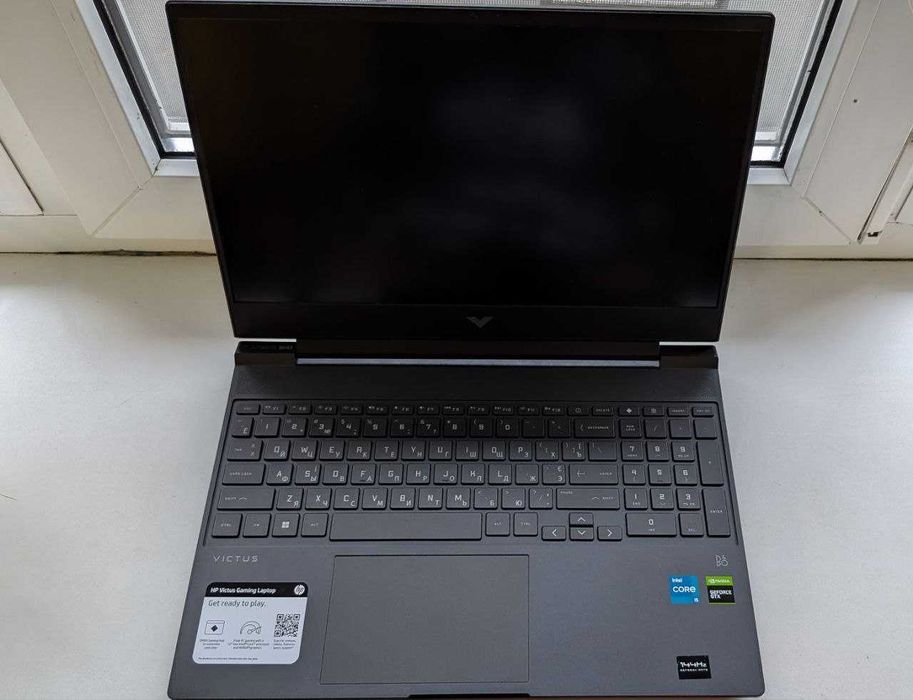 HP Victus 15 /Intel Core i5-12450H / 16 GB DDR4 / 512 GB SSD /GTX 1650
