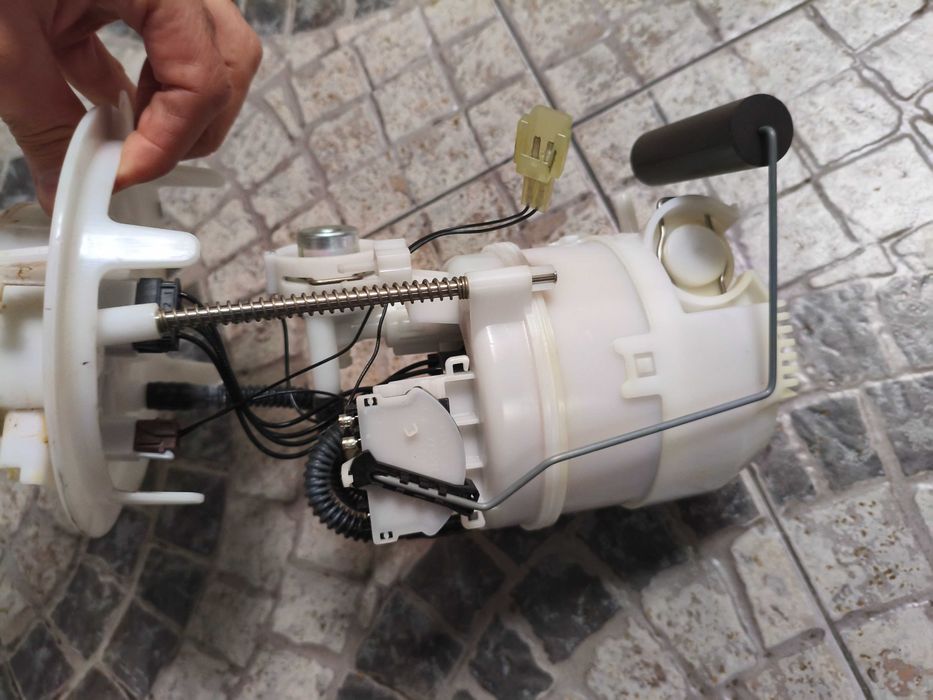 Bomba combustível Peugeot/C5/ DS versão hibrido