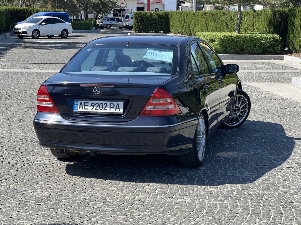 Продам mercedes w203