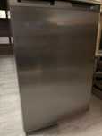 Lodówka Beko mała inox