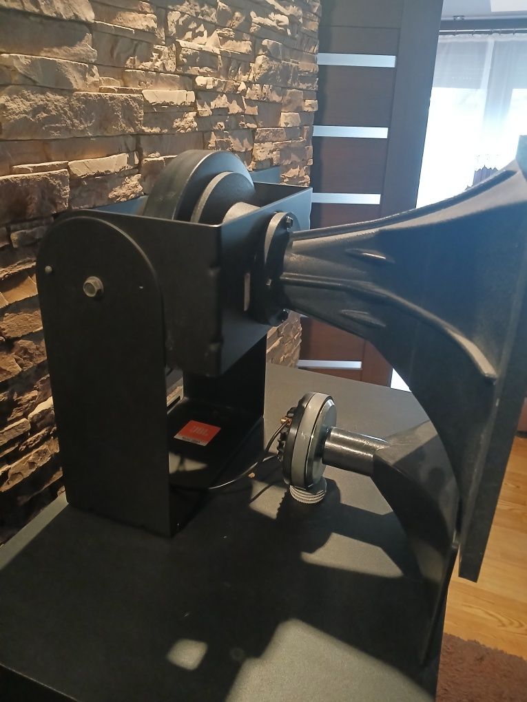 Kolumny JBL 4670D, po tunningu