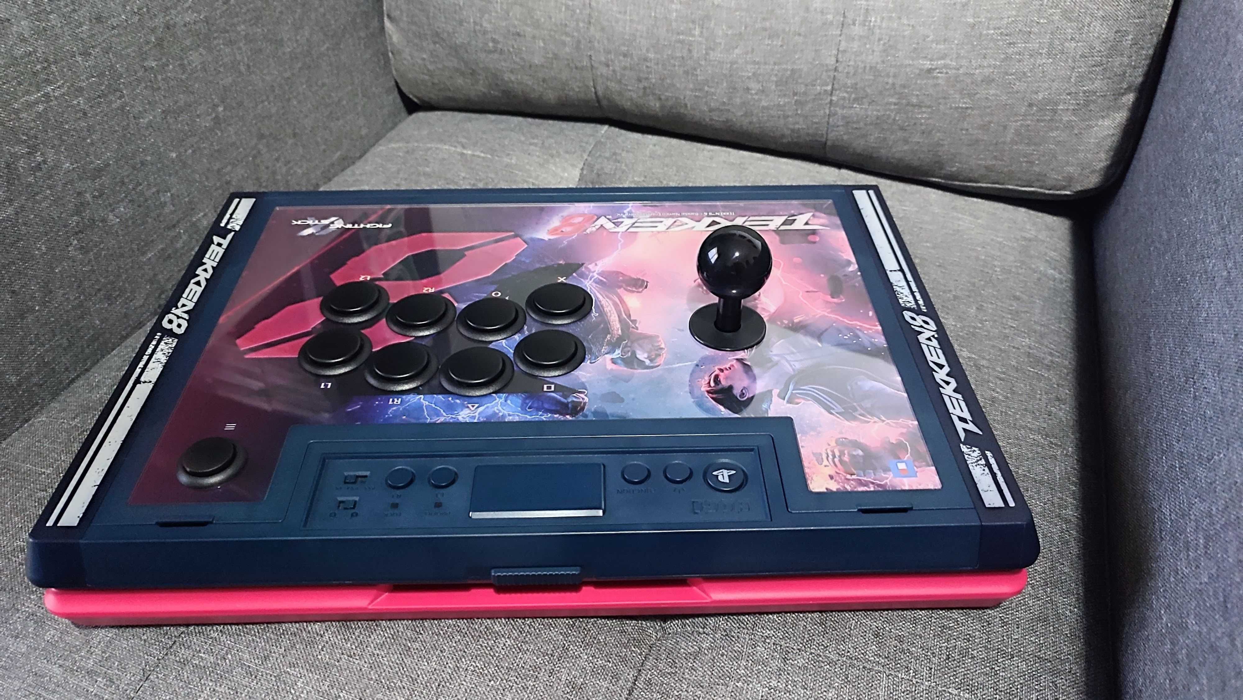 Hori Fighting Stick - Tekken 8 - PS5/PS4/PC