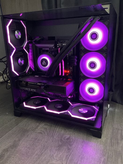 Ігровий / універсальний ПК Ryzen 7 7800X3D + RTX 4070 (як новий)