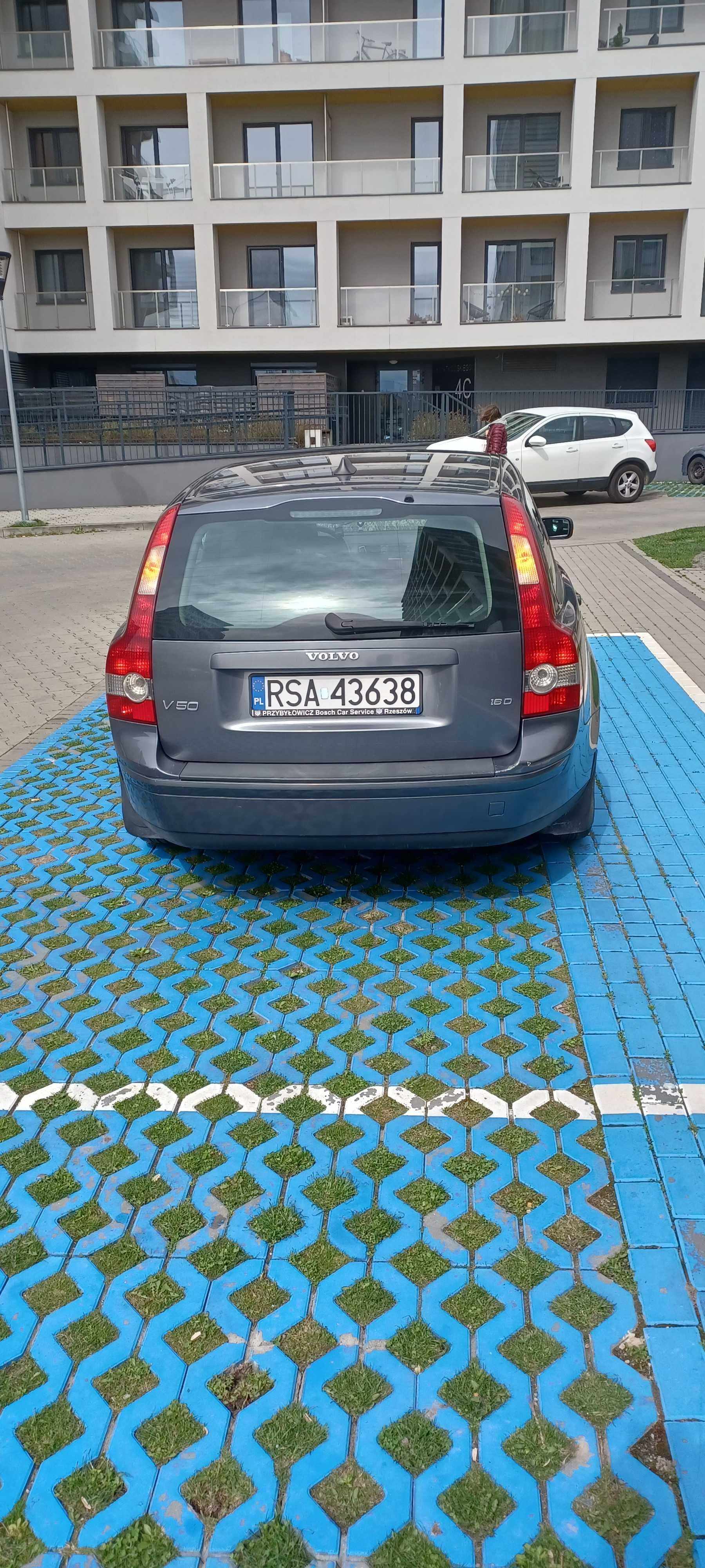 Volvo v50 2005r.