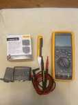 Fluke 287 multimetr zestaw