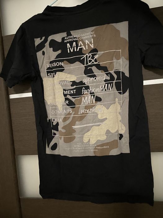 Унісекс футбока з воєнним принтом