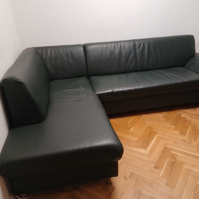 naroznik z funcja spania