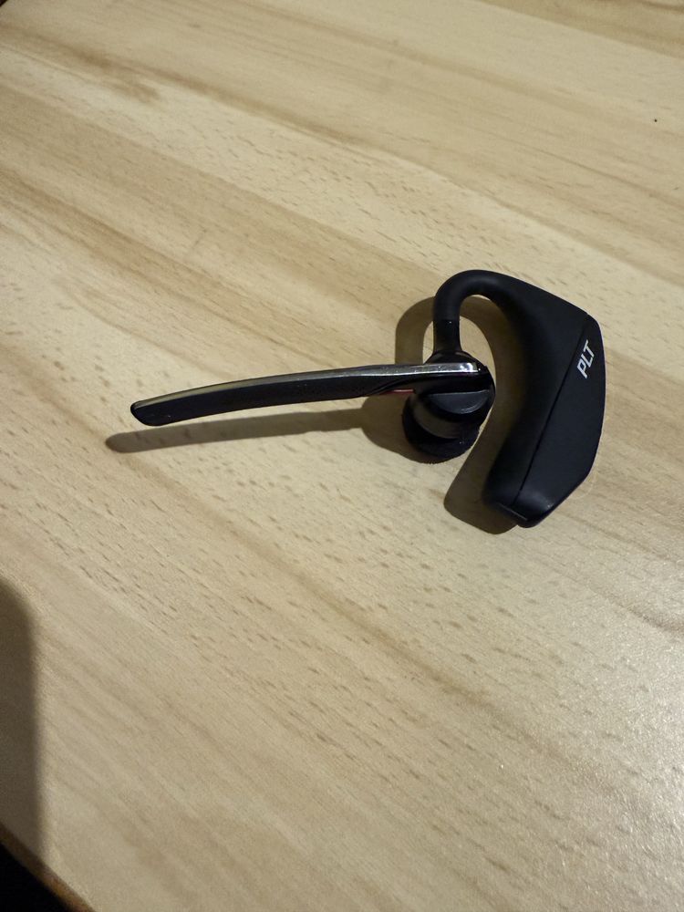 Plantronics Voyager 5200