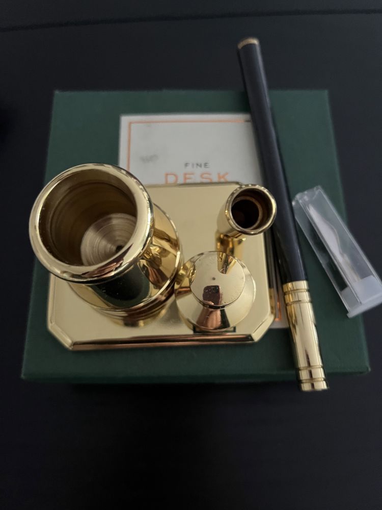 Fine desk brass acessories