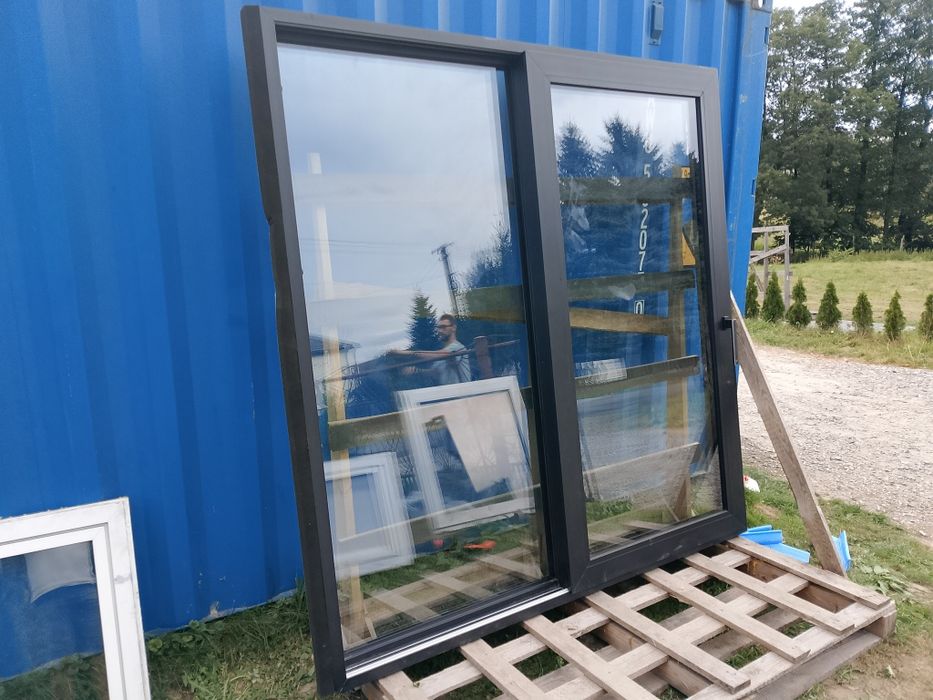 Okno Slide nowe 3-szybowe przesuwne czarne dąb shielfild