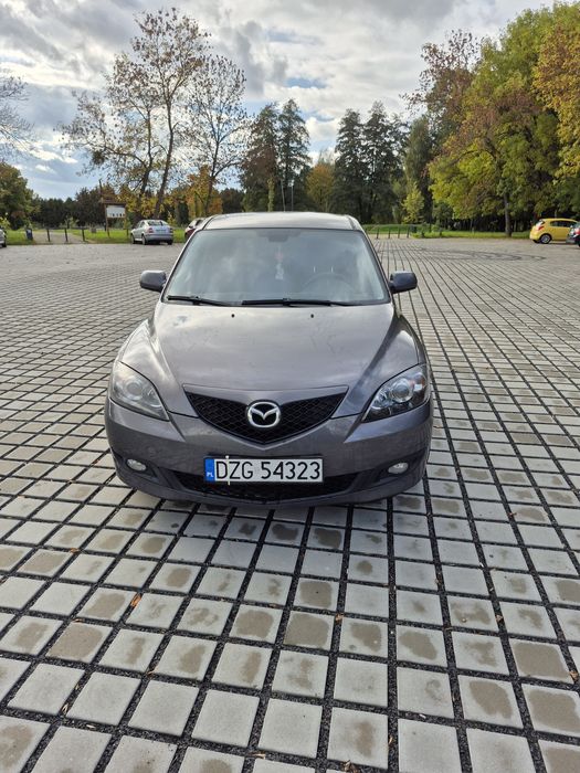 Samochód osobowy Mazda 3