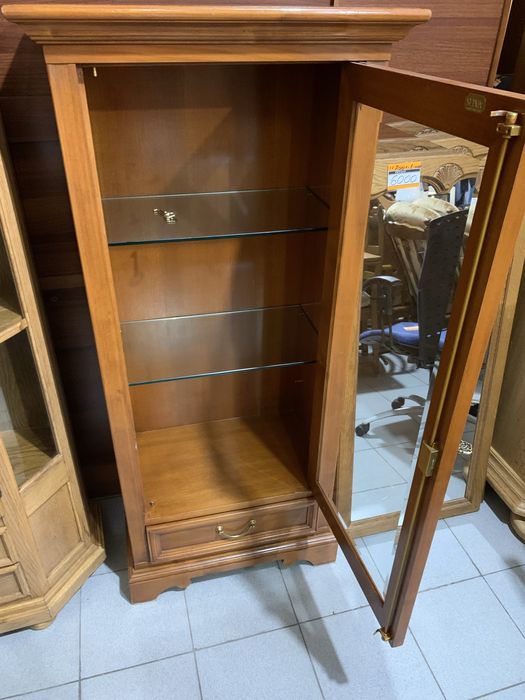 Вітрина, креденс, сервант, комод, вітальня, кухня бу