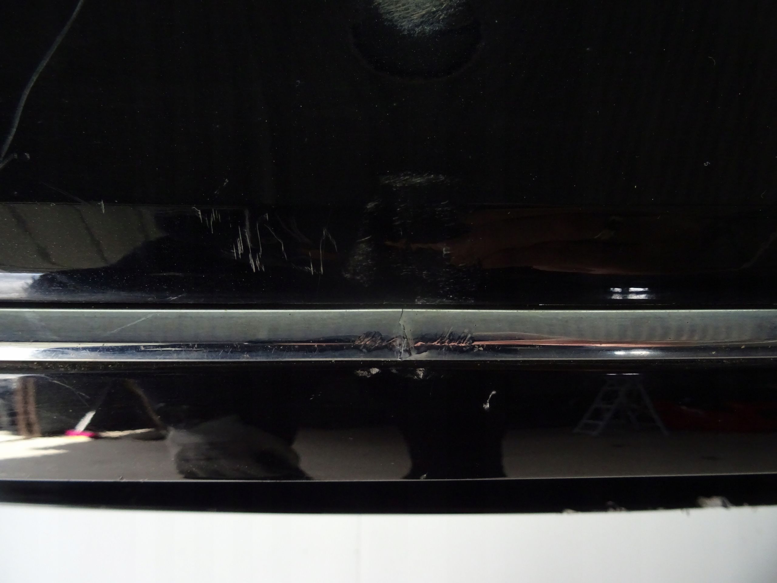 VW Passat B8 Highline Kombi 14  Zderzak tył oe