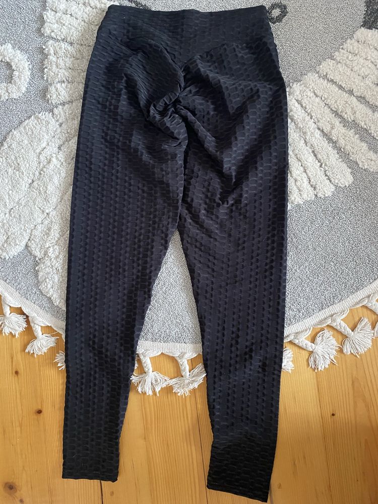 Brazylijskie legginsy typu push up marszczenia na pupie czarne