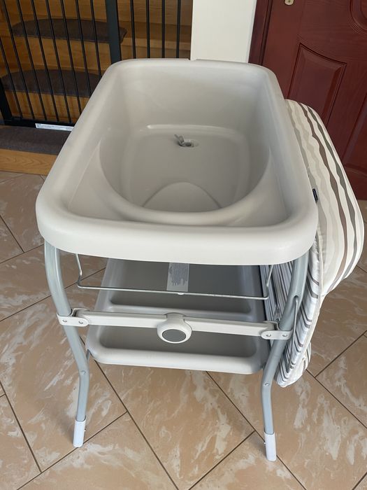 Sprzedam wanienkę z przewijakiem 2 w 1  Chicco Cuddle&Bubble