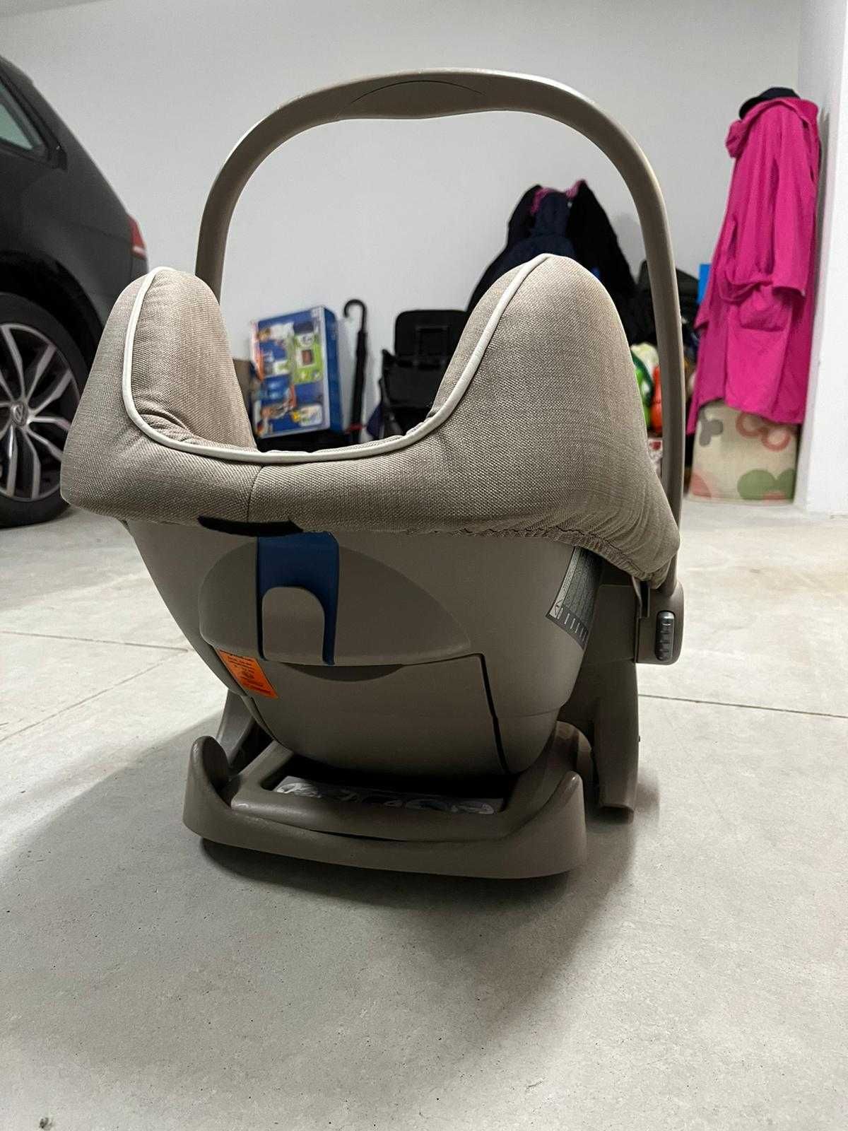 Carrinho de Bebé + Babycoque da Bébécar