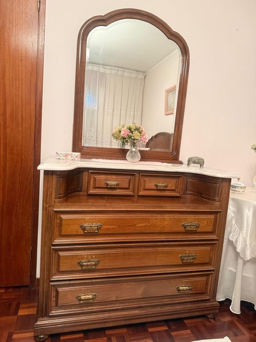 Mobília de quarto completa