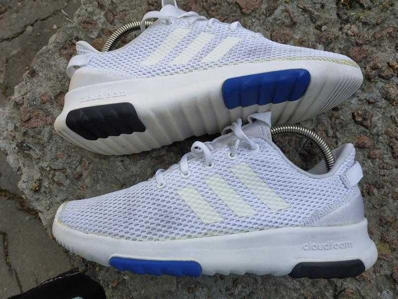 Женские кроссовки  adidas cloudfoam