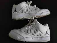 sportowe buty AIR  JORDAN na wiosnę,, super stan 31,5