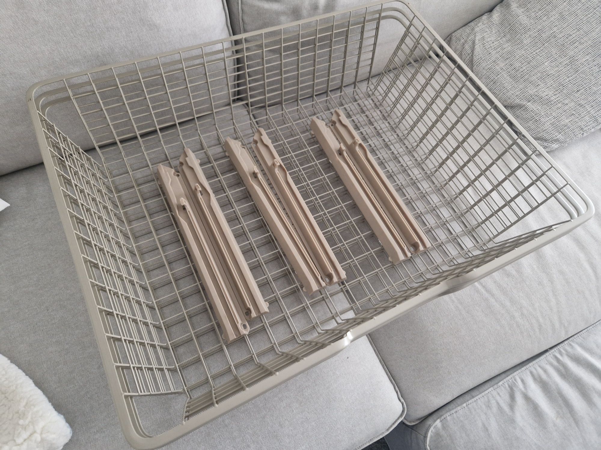 3 Cestos Komplement IKEA com Calhas e parafusos