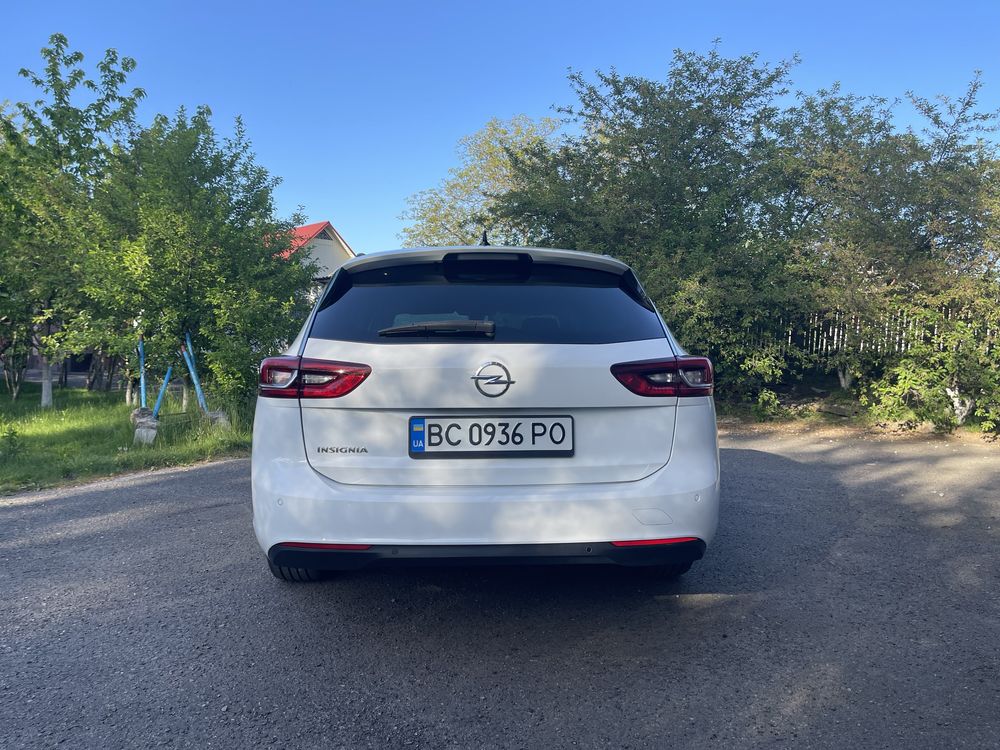 Opel insignia 2019г