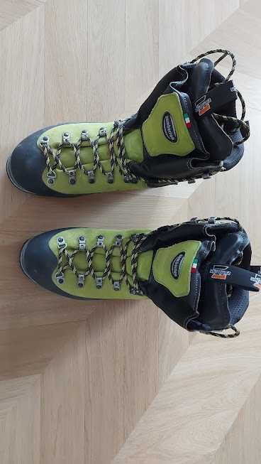 Buty wysokogórskie Zamberlan Expert Pro GTX 42,5