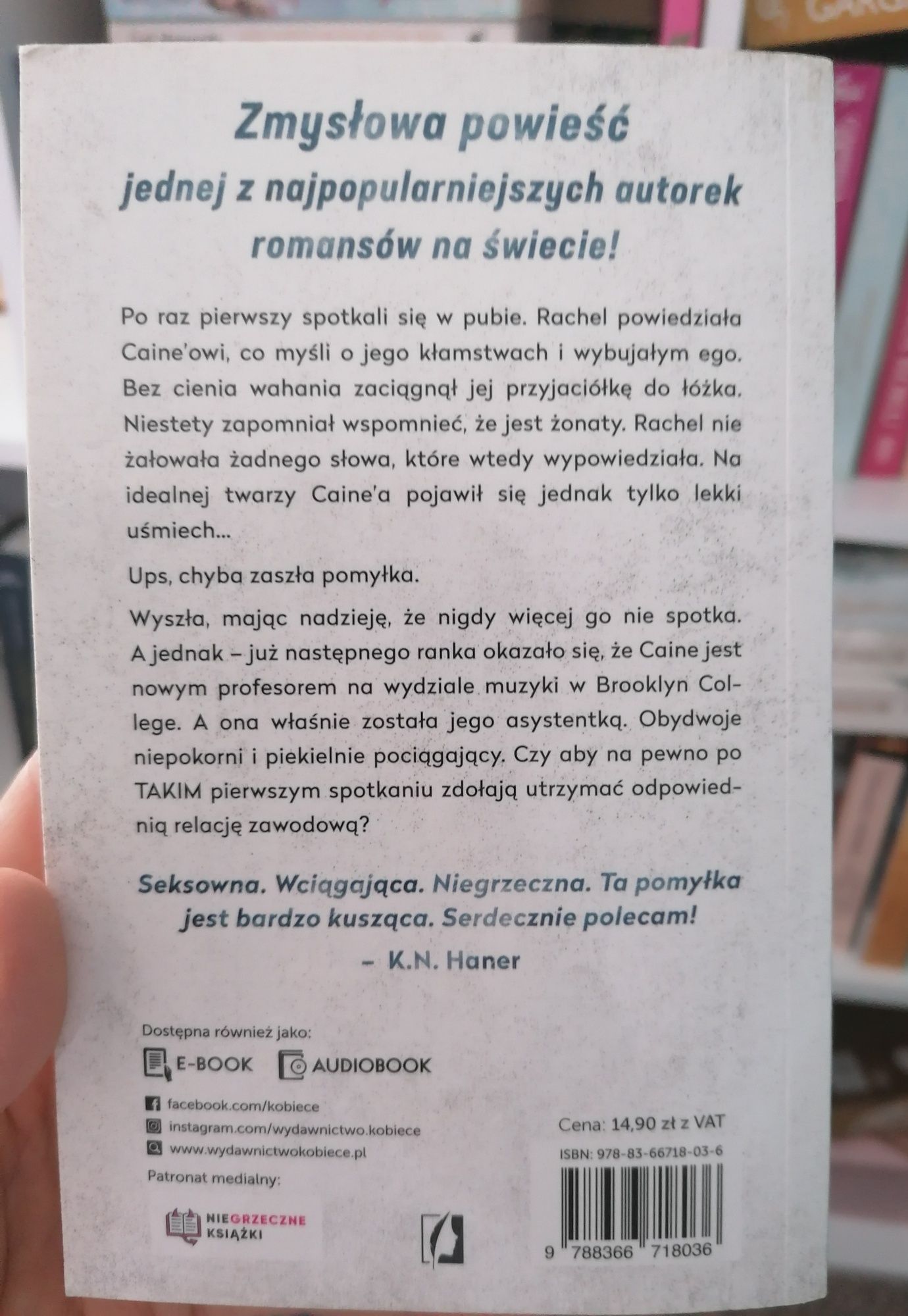 Książka - Kusząca pomyłka
Vi keeland
Romans profesora z asystentką aka