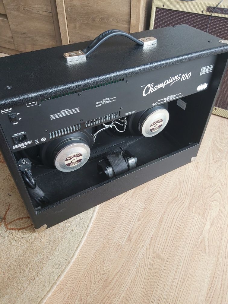 Fender Champion 100