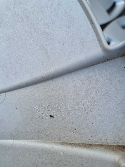 Oryginalne kołpaki 16" AUDI A3 A4 KOMPLET K34