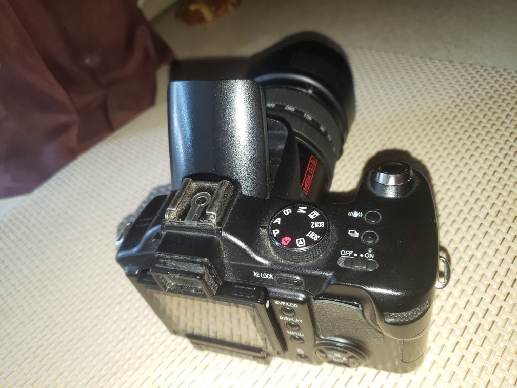 Panasonic Lumix DMC-FZ30 -digitaali kamera