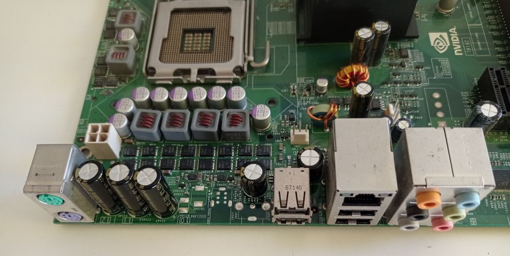 Płyta główna EVGA/NVIDIA 650i Ultra socket 775