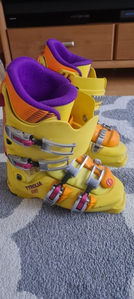 Buty narciarskie Tyrolia 680 rozmiar 26 (dl. wkładki)