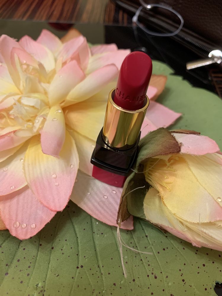 Baton- Rouge Allure (Chanel)