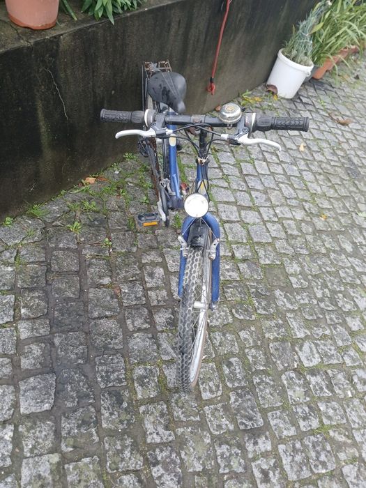 Bicicleta em bom estado