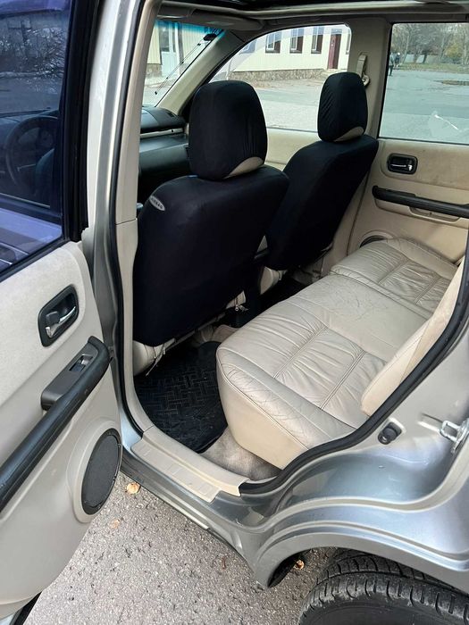 Nissan X-Trail 2003 2.0 Газ/Бенз Автомат