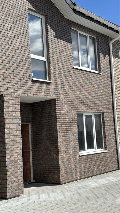 Таунхаус в Стоянці за вигідною ціною!