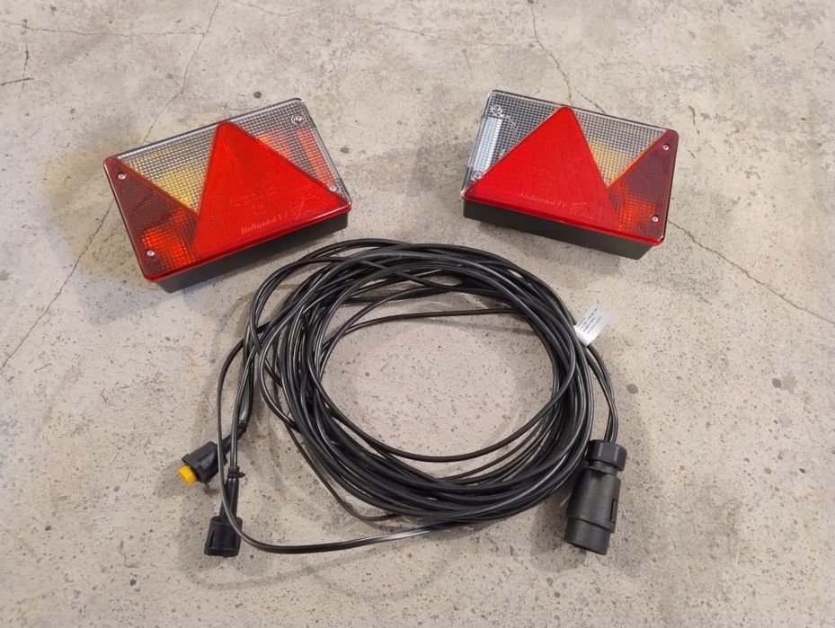 Lampy tylne ASPOCKMultipoint IV, wiązka Mantes 5,2m 7pin przyczepka