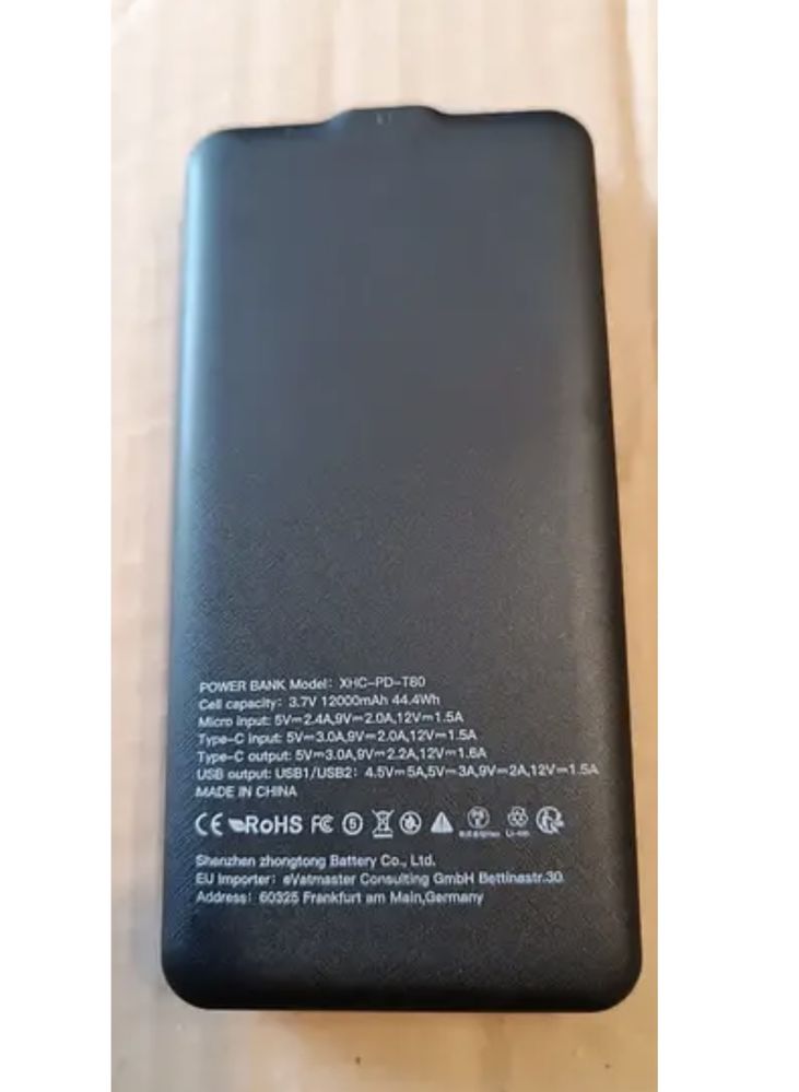 Внешний аккумулятор powerbank 35C 12000mAh black, Amazon, Германия