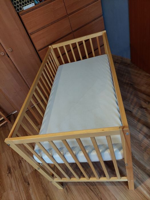 Łóżeczko dziecięce niemowlęce drewniane 60x120 + materac pościel