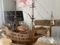 Model Galeon San Juan Bautista - recznie klejony. NIEDOKOŃCZONY