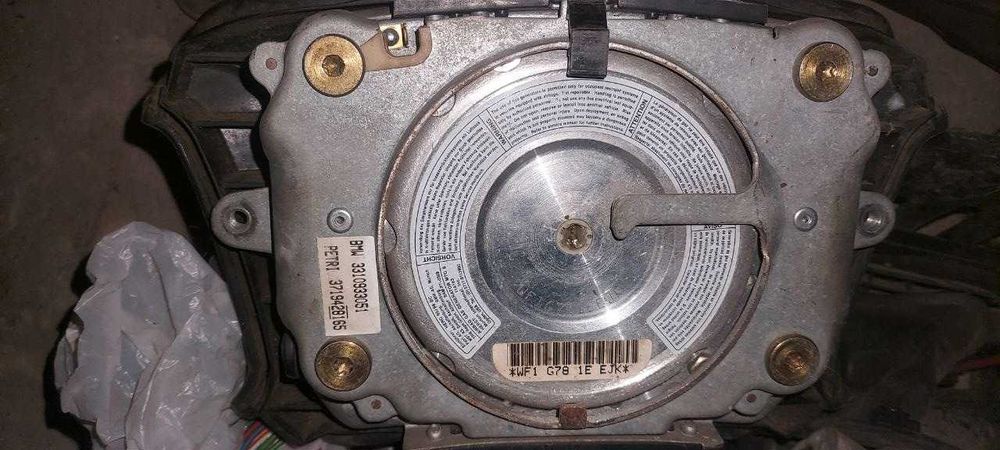 Подушка безпеки руля bmw е34 е36 е39 3310933051