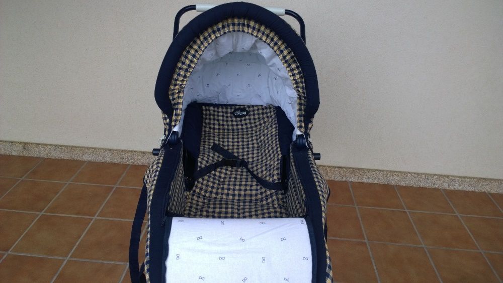 Carrinho Bebé Chicco