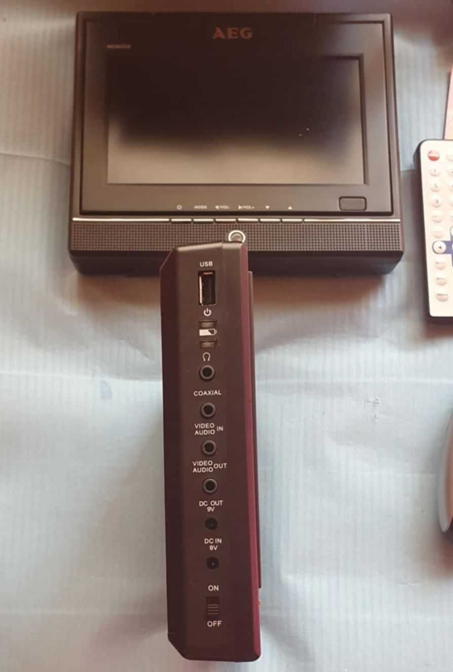 DVD 4533 TFT AEG odtwarzacz z grami video samochodowy