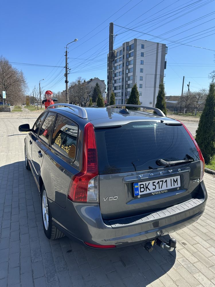 Продам Volvo V50 2012 1.6d D2