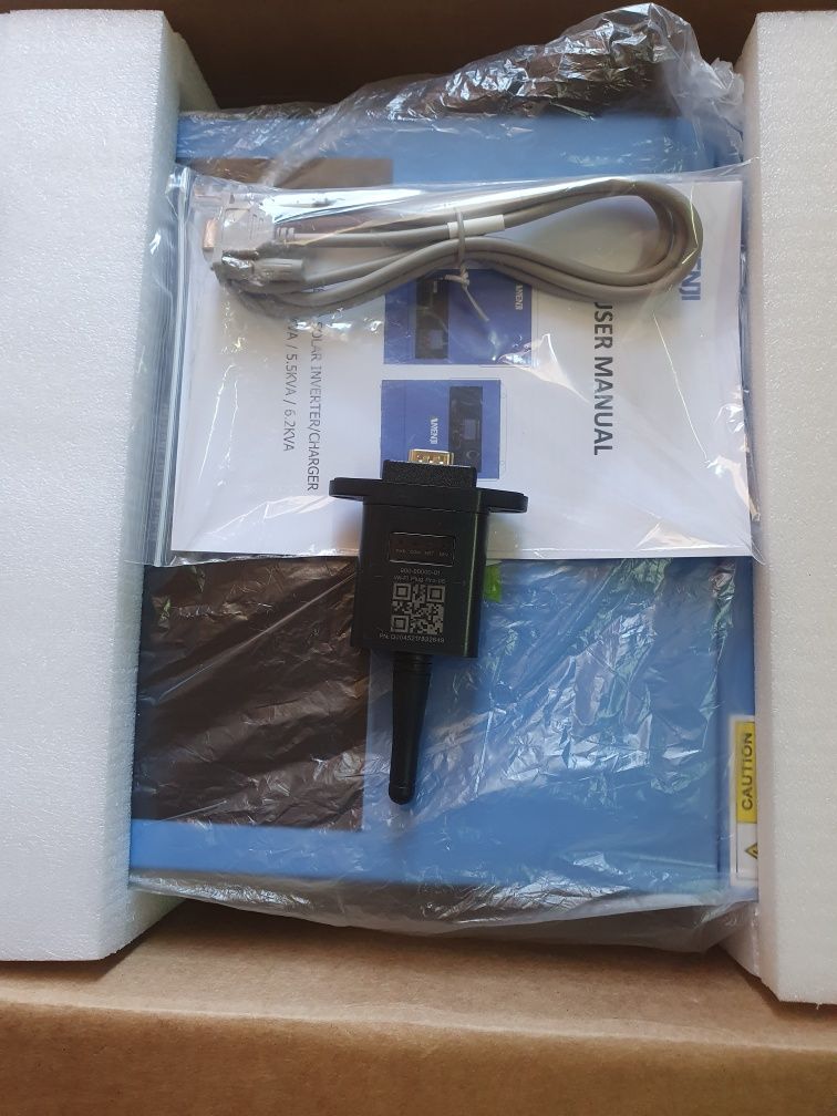 Zestaw solarny zbankiem energi hybrydowy regulator